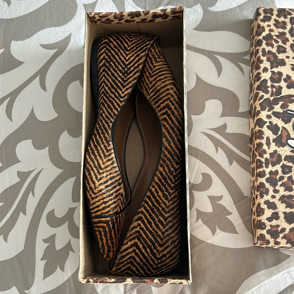 French Sole “Peppy” Herringbone Ballet Flats!